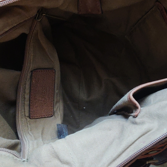 G.H. Bass & Co Brown Leather Crossbody Bag - Picture 7 of 12